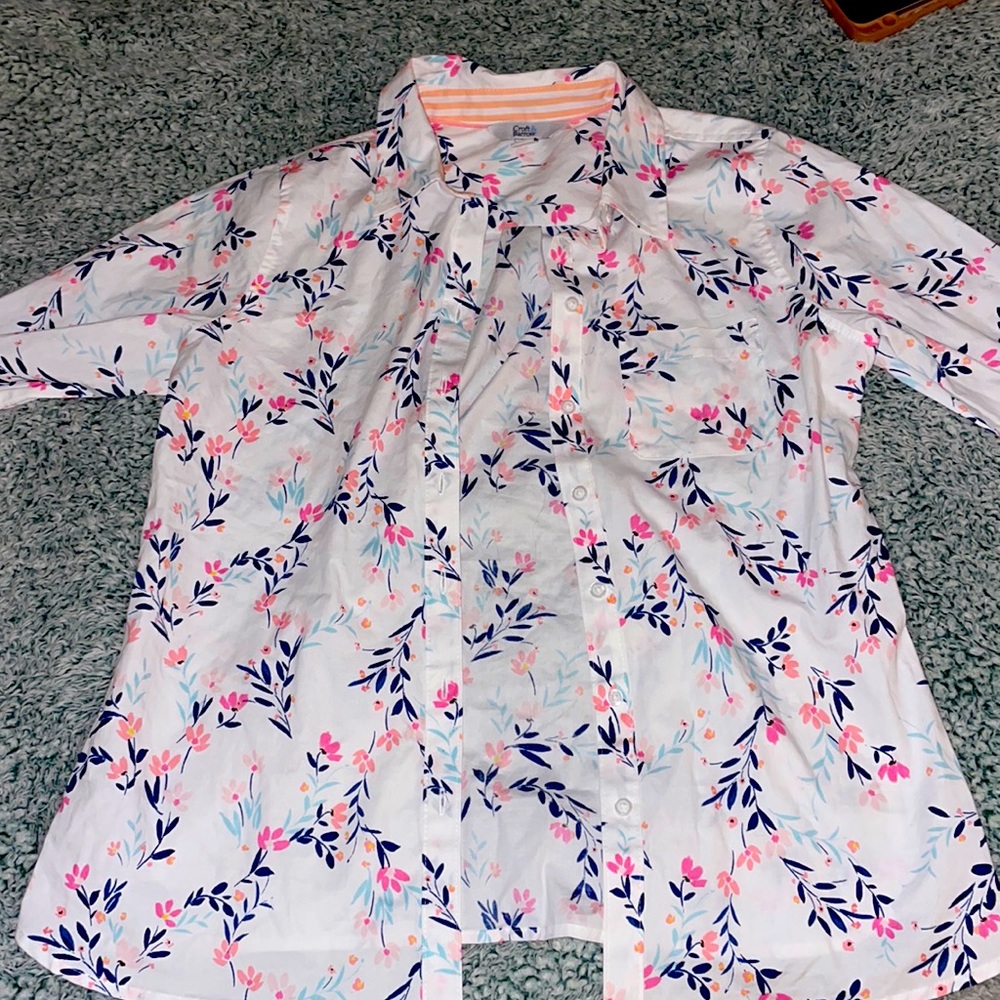 Floral spring button up